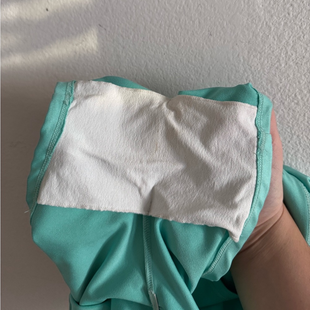 Alo Ruched Side Short S Turquoise - Picture 6 of 6